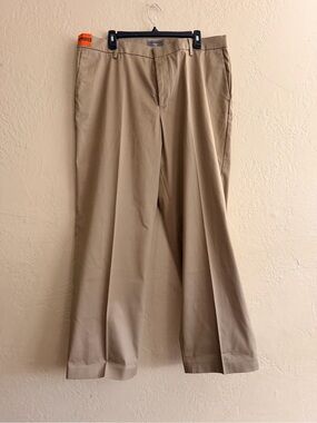 Dockers Men's Flat-Front Chinos in Khaki